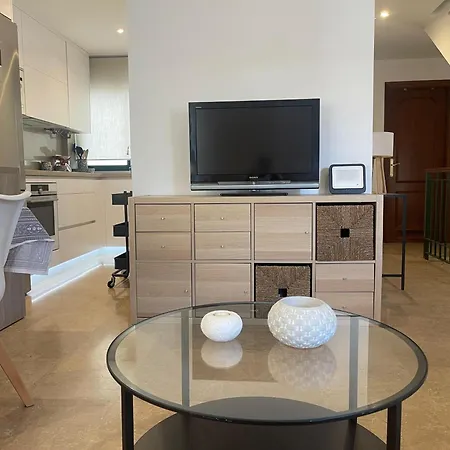 Azahar Centre & Parking Apartment